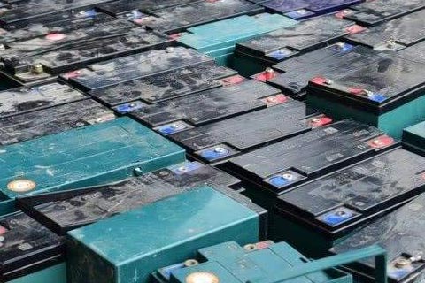 陆良马街专业高价回收铁锂电池,钴酸锂电池回收
